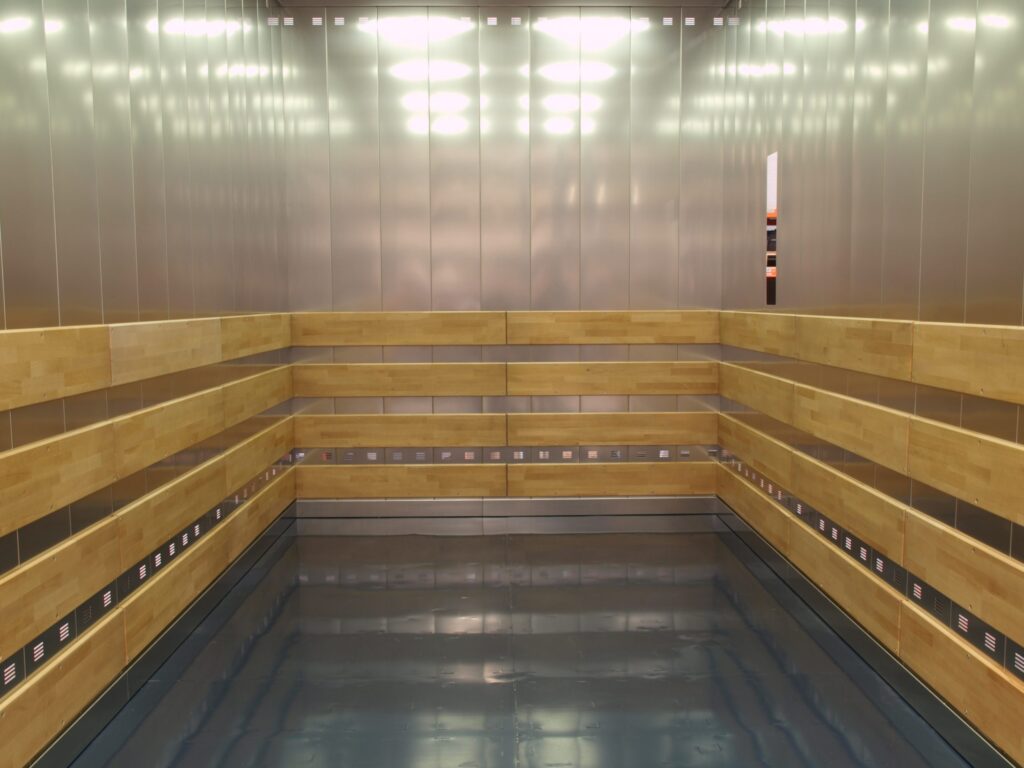 goods only lifts