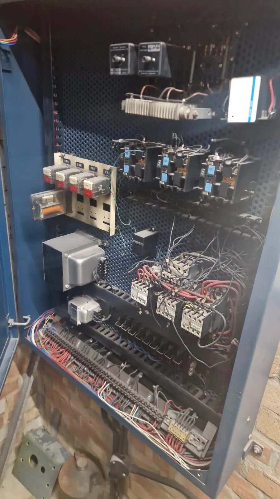 old lifts